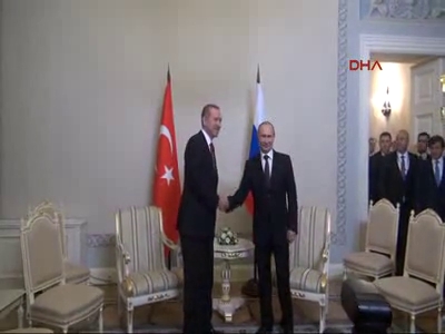 Başbakan Putin ile görüştü
