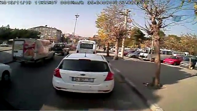O motosikletli otobüs kamerasında