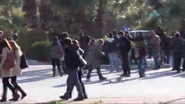 Ege Üniversitesi savaş alanına döndü