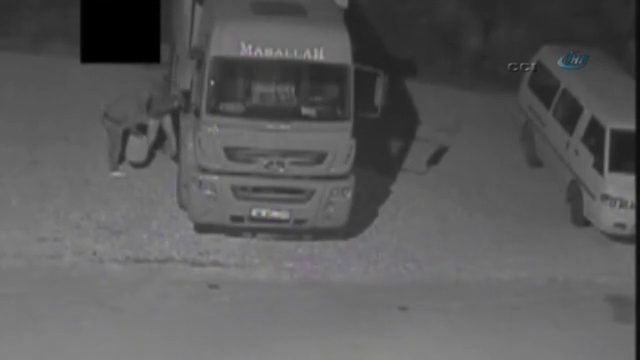 Mazot hırsızları kamerada