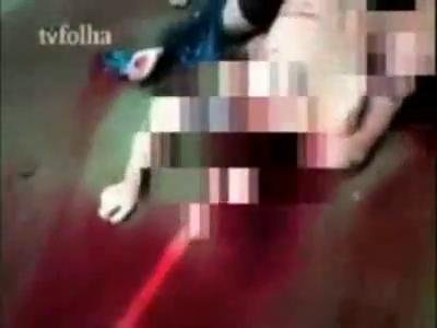 Kafaları kesip ibret olsun diye...