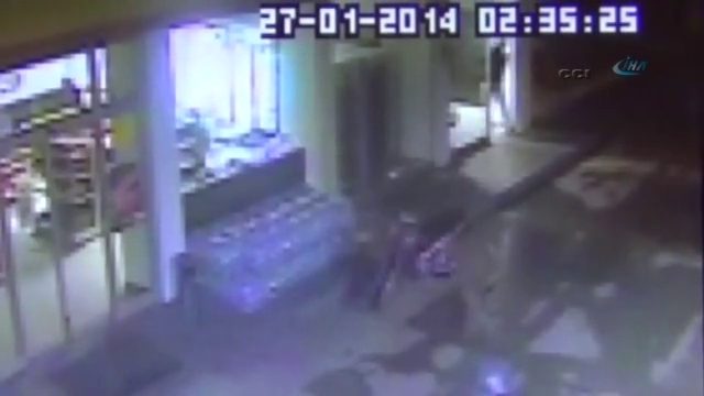 Av tüfekli soyguncular kamerada