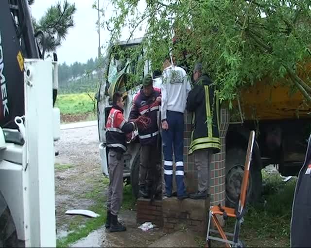 Bursa'da 2 metrelik kuyuda can pazarı