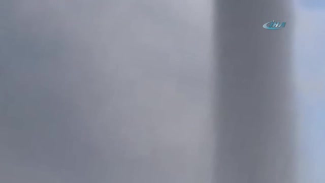 Dev hortum tekneleri böyle batırdı