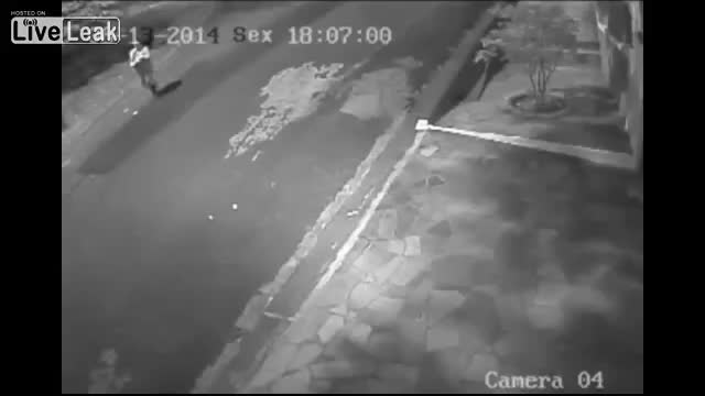 Bebeğini böyle terk etti