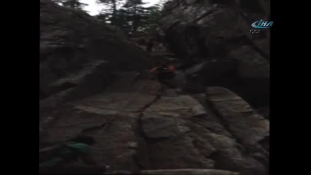 Kaybolan 5 dağcıyı kurtarma ekipleri kurtardı