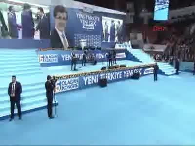 Ak Parti'nin seçim şarkısı ilk kez çalındı