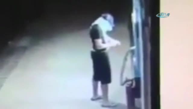 Acemi hırsız az kalsın canından oluyordu