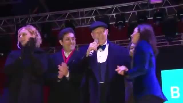 Kayahan son kez sevenlerinin karşısında