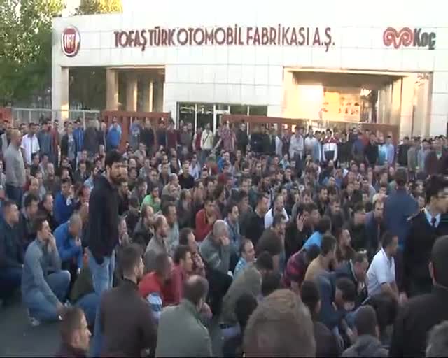 Bursa'da otomotiv fabrikalarında işçilerin sendika ve zam isyanı büyüyor!