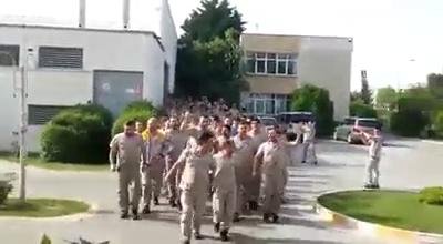 "Durma haykır, Türk Metal'e hayır!"