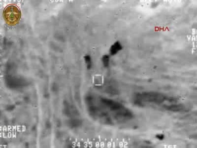 IŞİD Ramadi'yi ele geçirdi!