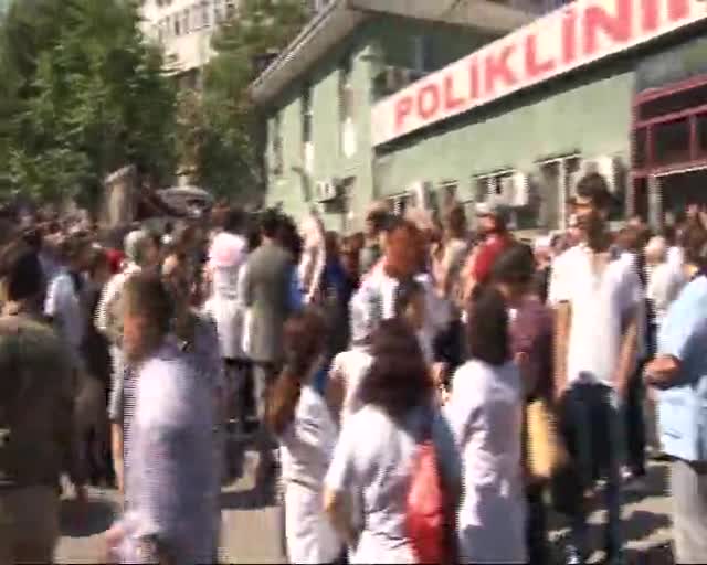 Sağlık çalışanları eylemde