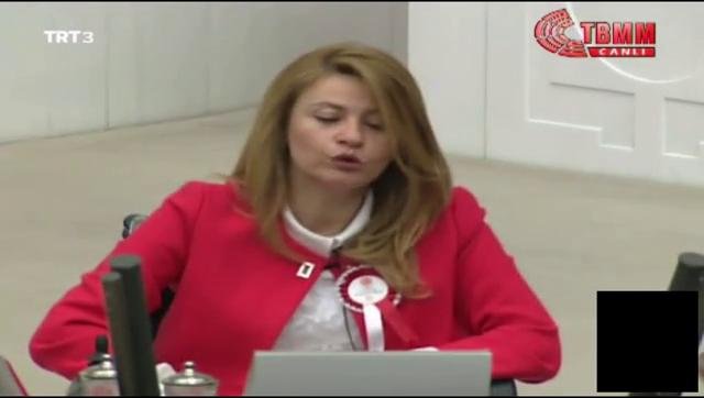 Engelli vekil yeminine besmele ile başladı
