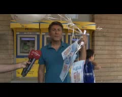 Bursa'da 285 bin TL'lik banknotları balona bağlayıp uçurdular