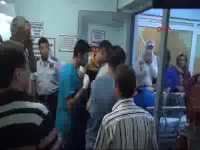 IŞİD, Türkiye sınırında bomba yüklü iki araç patlattı
