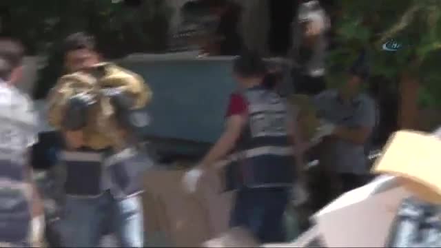 Gecekondudan neler çıktı neler!