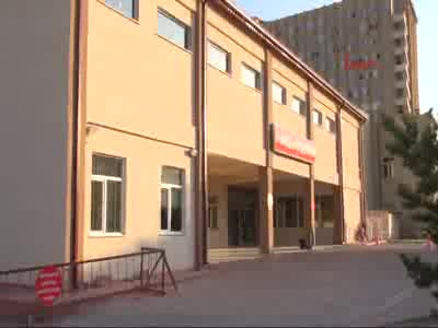 Karısını öldürdü, babası ve kızını yaralayıp intihar etti