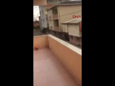Sultanbeyli'deki çatışma anı kamerada