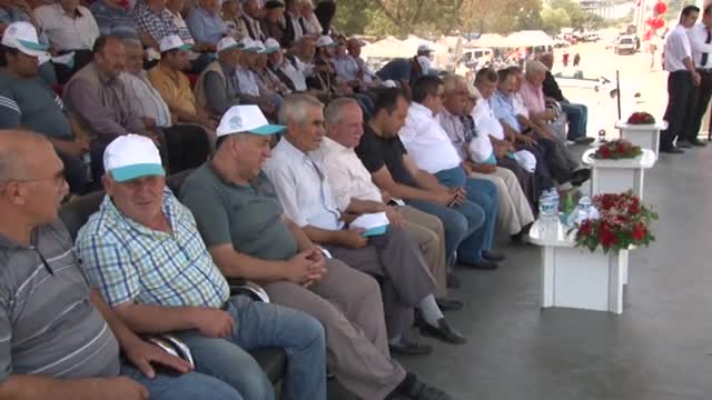 Rahvanlar Bursa Kayapa'da tozu dumana kattı