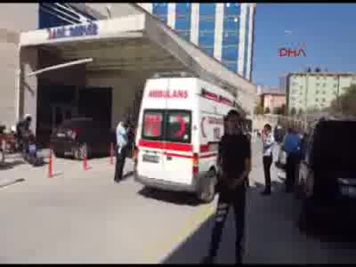 Siirt'te askeri araca bombalı saldırı, 8 şehit!