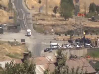 Şırnak'ta bomba yüklü araç patlatıldı!
