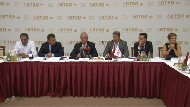 Bursa'da esnafa 'telif' baskını!