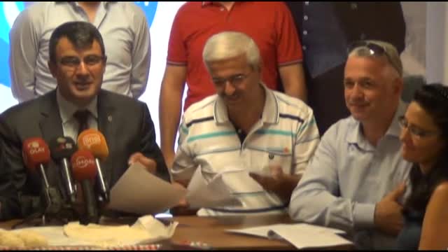 Bursa'da 'aileler dağılmasın' diye börek kursu açtılar