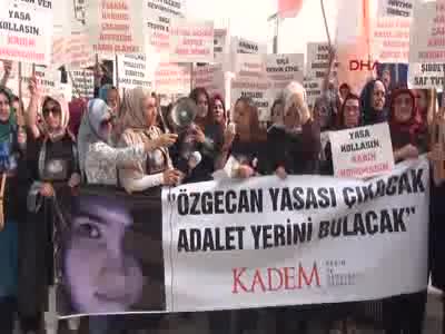 Özgecan Aslan davası ertelendi