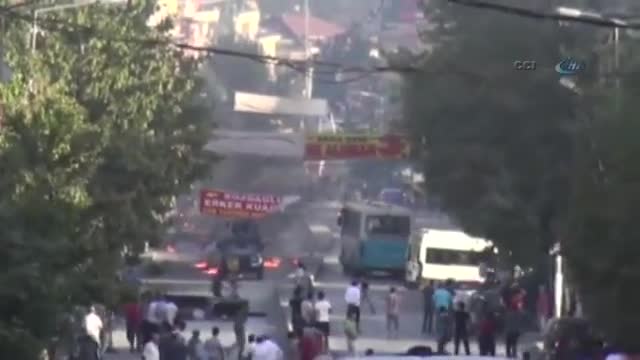 Bombayı patlatamadan yakalandılar