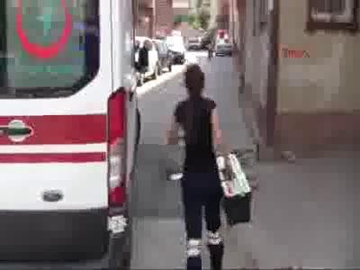 Piyasaya borçlandı işyerinde kendini astı
