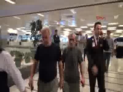 Serbest bırakılan Türk işçiler Türkiye'de -2