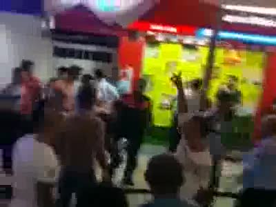 Küfür iddiasıyla başlayan kavga ilçeyi sokağa döktü