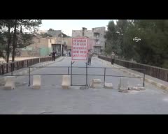 Nusaybin'de havaya uçurulan köprü trafiğe kapatıldı