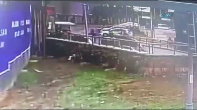 Kartal'daki feci kaza kamerada