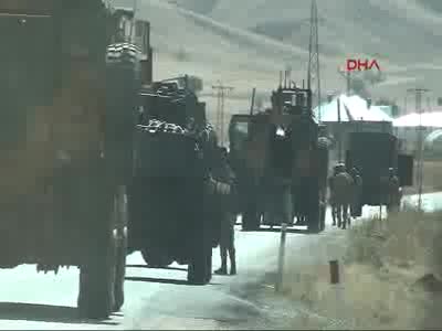 Hakkari'de askere bombalı tuzak
