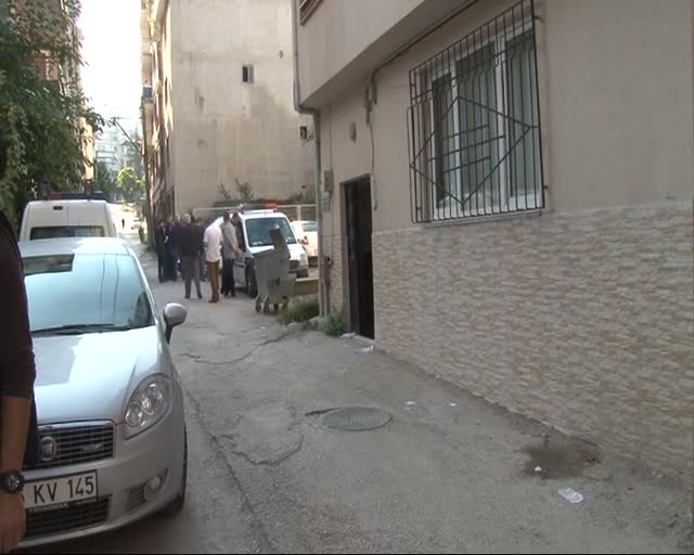 Bursa'da genç kadının sır ölümü