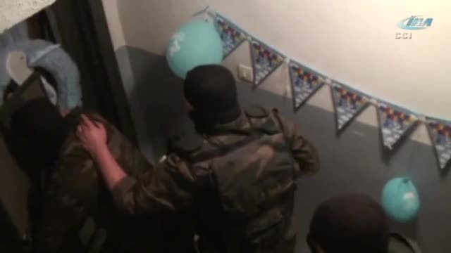 69 gözaltılı narkotik operasyonu polis kamerasında