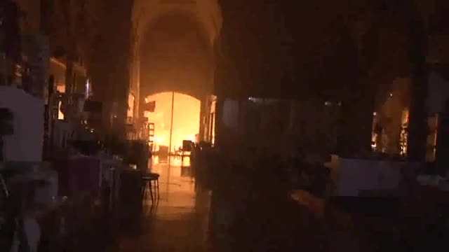 Bursa Kapalıçarşı'da yangın