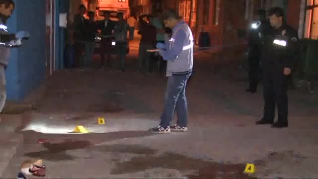 Bursa'da 'istek şarkı' dehşeti! 20 yaşındaki gencin hayati tehlikesi sürüyor...