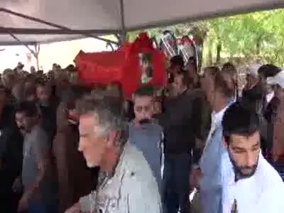 Gözü yaşlı baba: Sana uzanan eller kırılsın