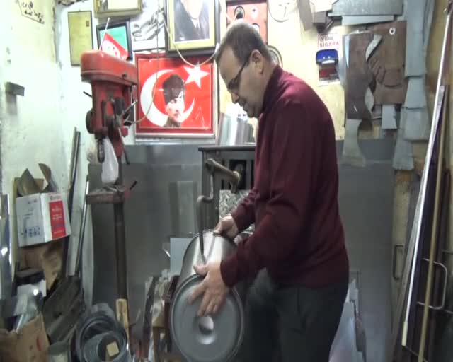 Bursa'da doğalgaz 'el yaktı', sobaya dönüşler başladı...