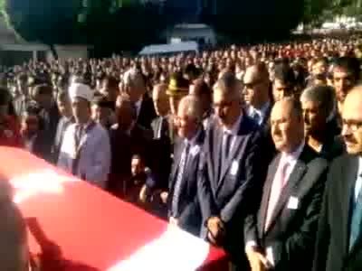 Şehit polis Yusuf Diri'yi son yolculuğuna 10 bin kişi uğurladı