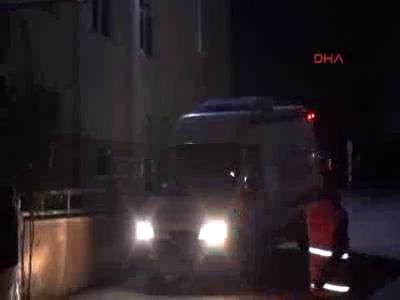 Üniversiteli genç üzerine benzin döküp kendini yaktı