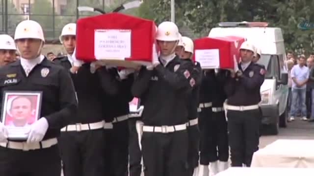 Şehit polisler memleketlerine uğurlandı