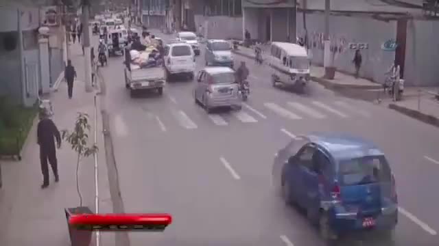 Afganistan'da yaşanan deprem kamerada
