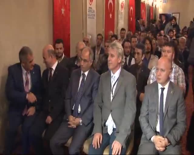 Eski İçişleri Bakanı Efkan Ala: "Bir politik çölleşme yaşıyoruz"