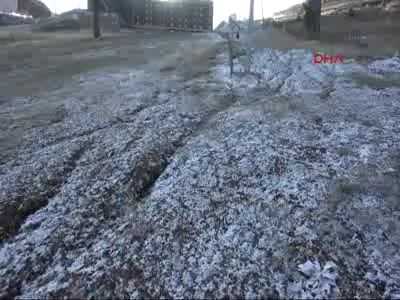 Bolu Kartalkaya'ya ilk kar düştü