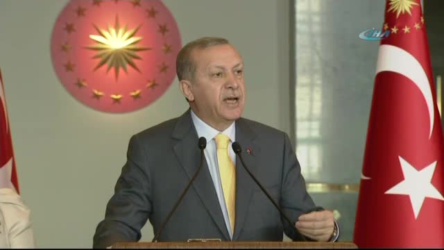 Cumhurbaşkanlığını 'cumhura' açtı