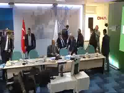 Enerji ve Tabii Kaynaklar Bakanı Alaboyun açıklamalarda bulundu